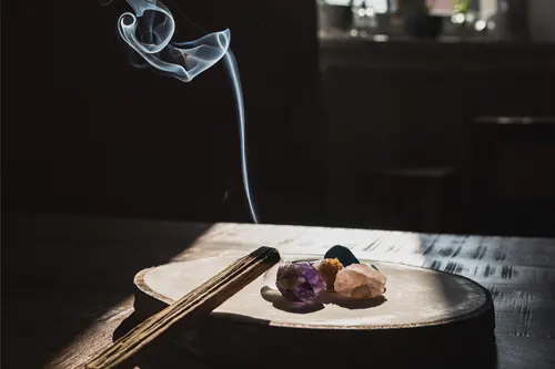 Rituel de purification de la pierre aigue-marine