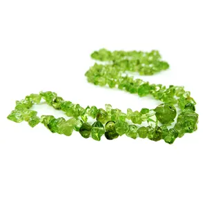 Collier de cristaux de péridot