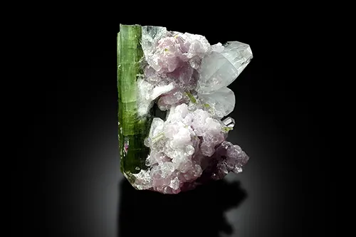Très belle tourmaline avec de la topaze